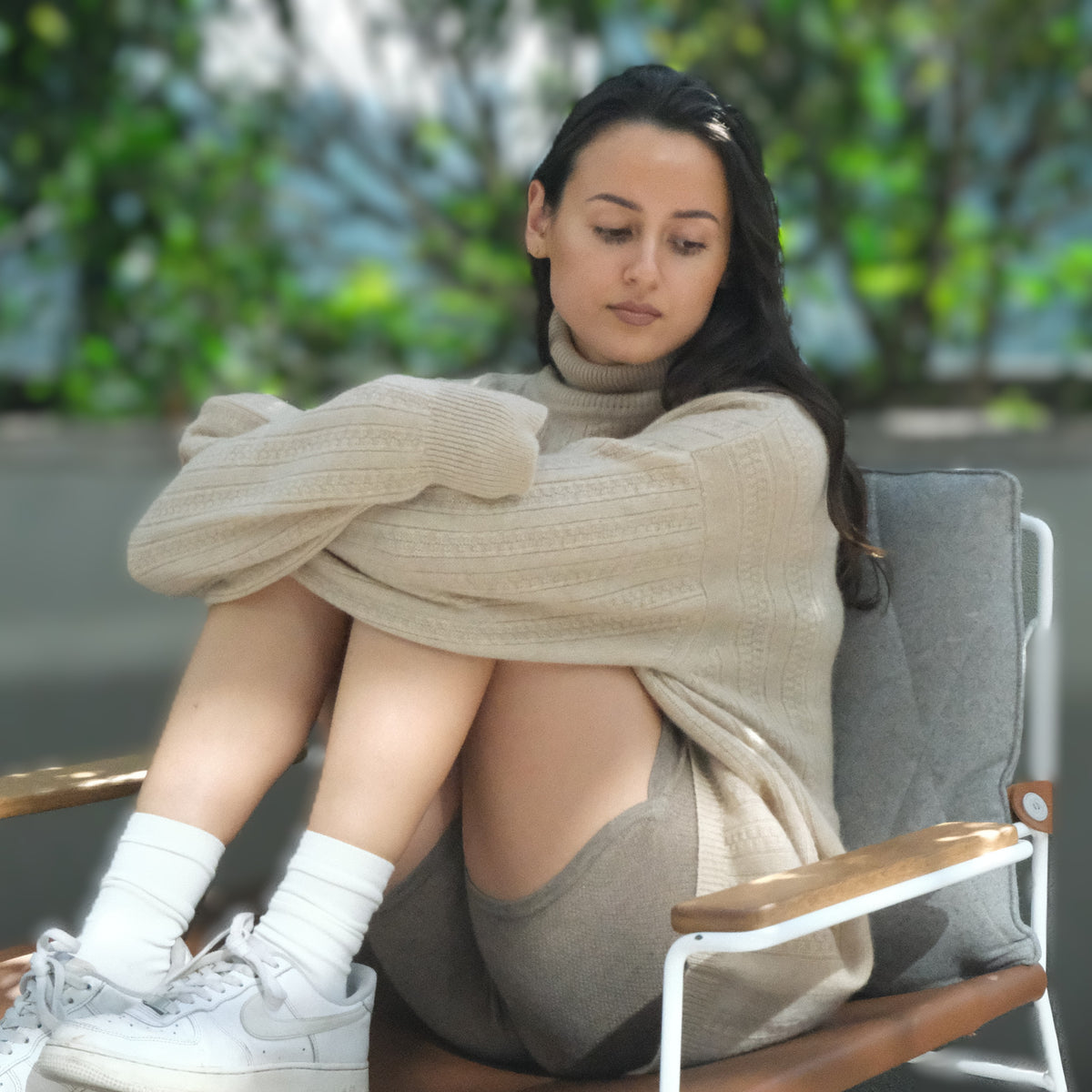 Oversized Cable Knit Cashmere Turtleneck Sweater